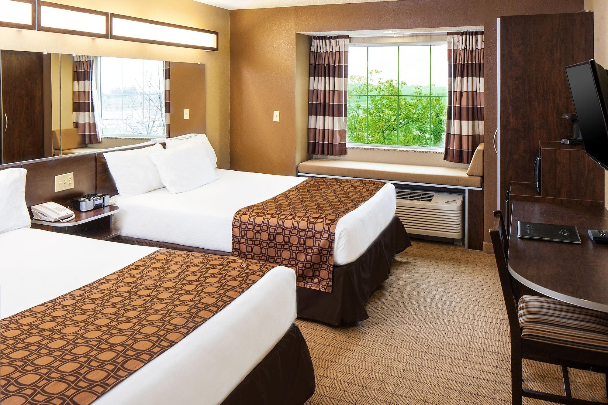 Microtel Inn & Suites By Wyndham St Clairsville - Wheeling St. Clairsville Exterior photo