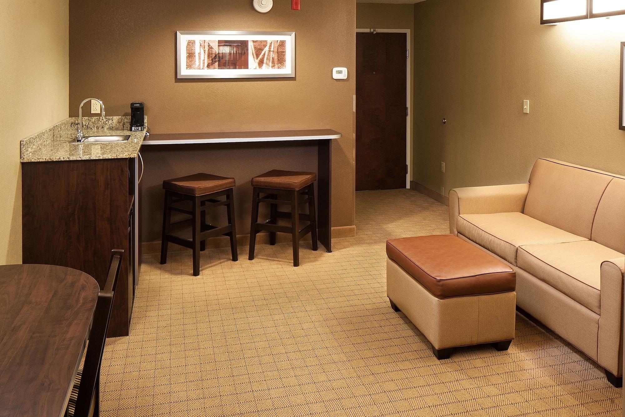 Microtel Inn & Suites By Wyndham St Clairsville - Wheeling St. Clairsville Exterior photo